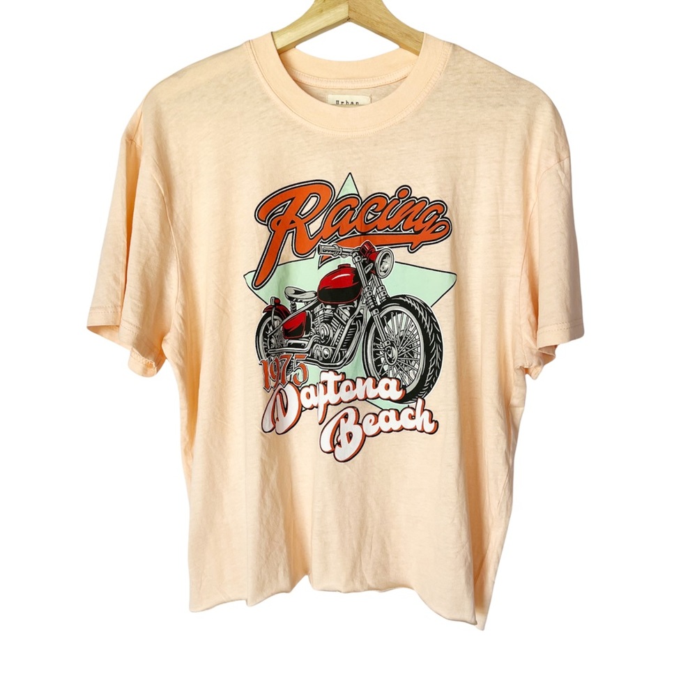 Daytona Beach‎ 1975 NWOT Graphic Tee